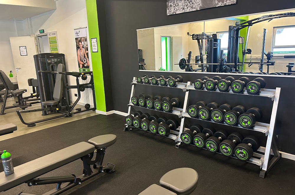 fitplus_Fitnessstudio Huglfing Freihanteltraining